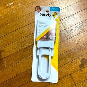 Safety 1st Cabinet Slide Locks 2 pack nwt